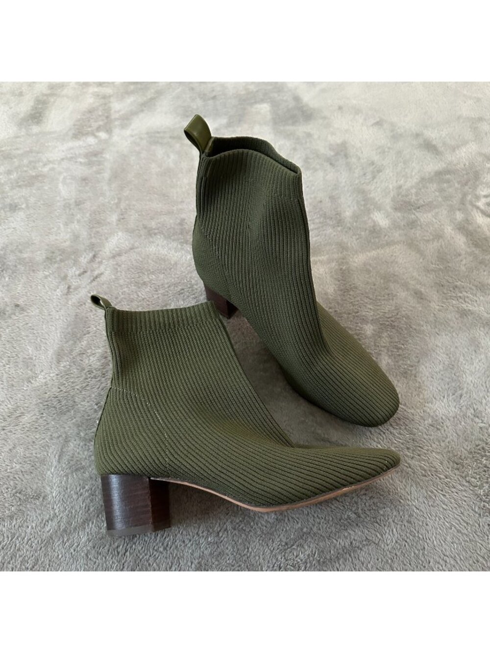 Joie Olive Green Knit Fabric Booties Boots Women's size 9.5 Shoes Block Heel - Picture 1 of 6